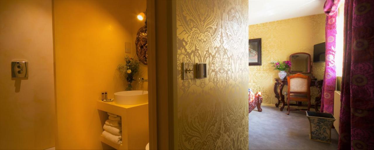 St.Michaels Bistro Bed & Breakfast Painswick Ngoại thất bức ảnh
